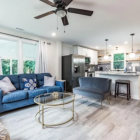 Cute Ranch With King Bed Close To Dtown Raleigh